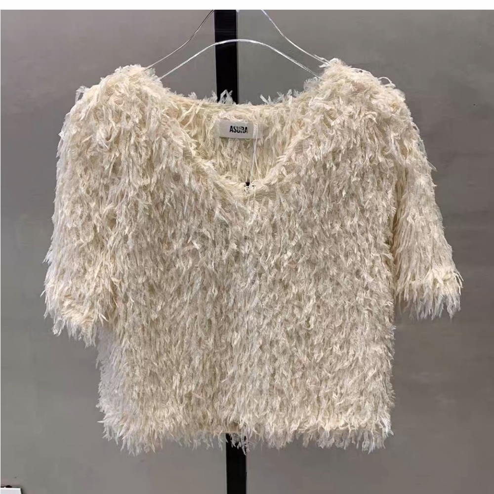 Korea ASURA v neck cream white feather top shirt